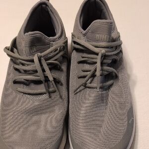 Puma Men's Gray Mesh Sneakers